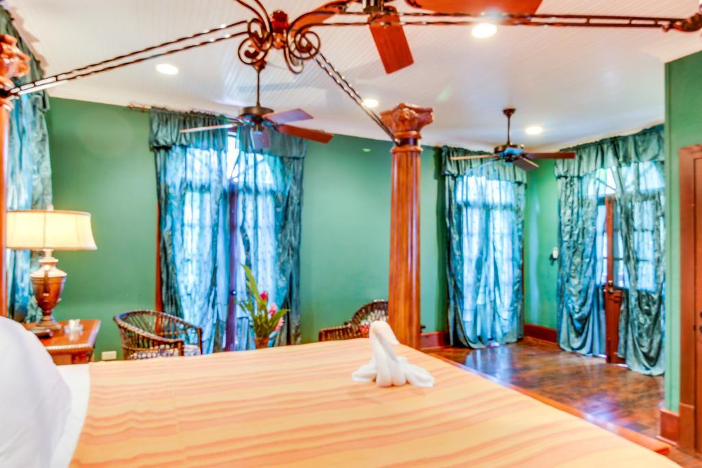 Colonial Suite @ Mahogany Hall San Ignacio Luaran gambar