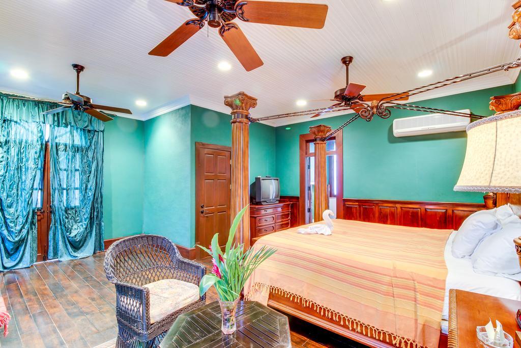Colonial Suite @ Mahogany Hall San Ignacio Luaran gambar