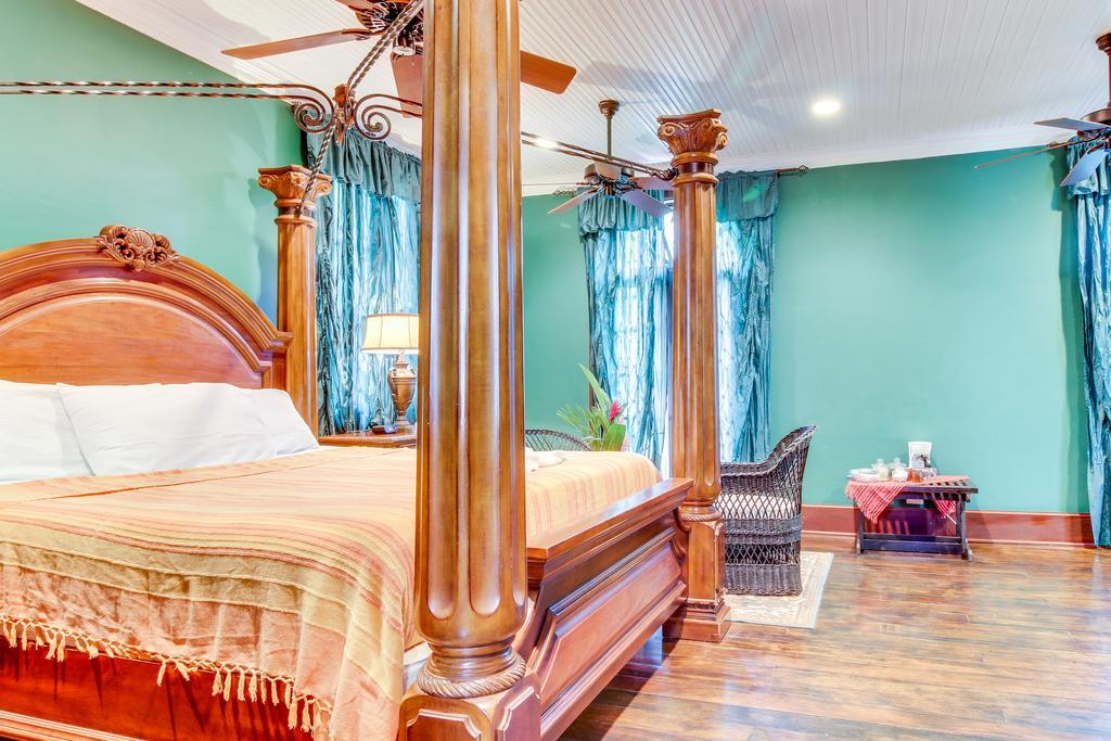 Colonial Suite @ Mahogany Hall San Ignacio Luaran gambar