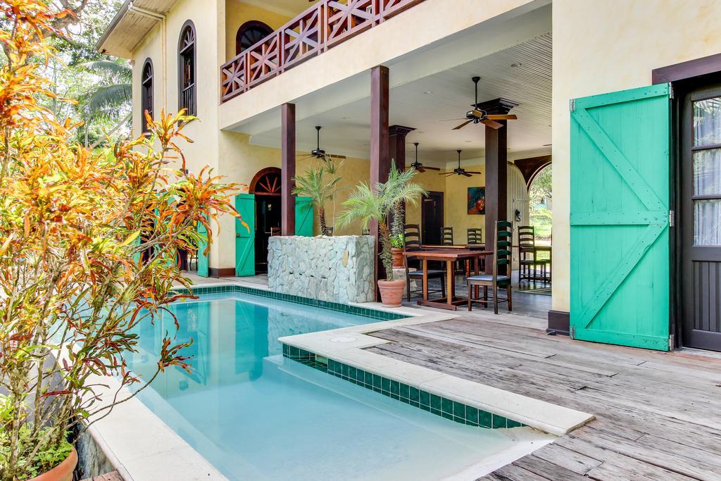 Colonial Suite @ Mahogany Hall San Ignacio Luaran gambar